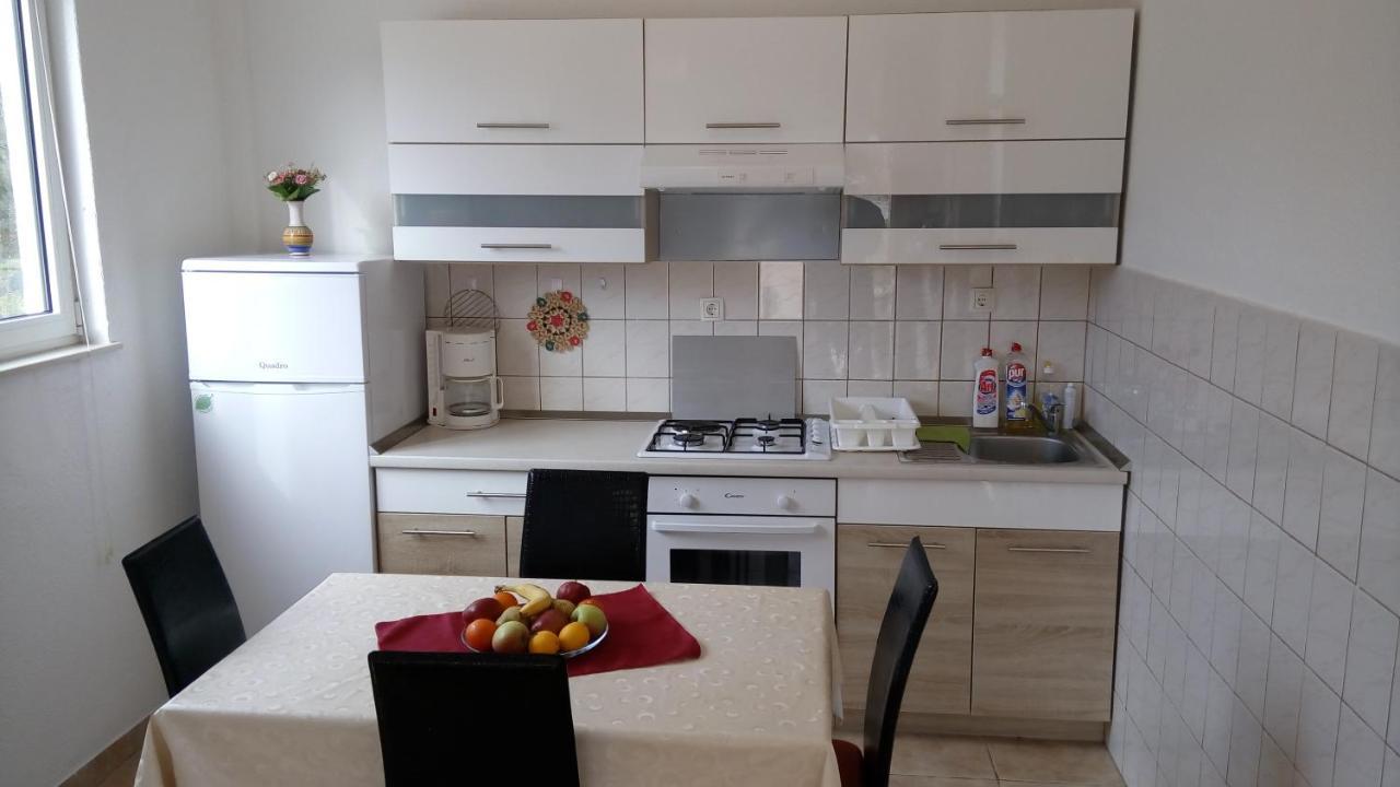 Apartments Tinka Grebaštica エクステリア 写真