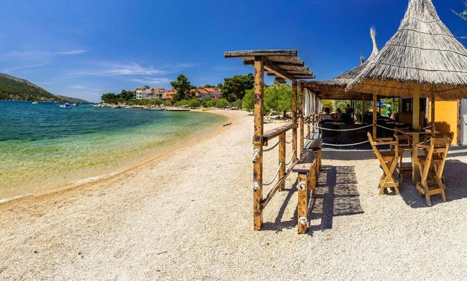 Apartments Tinka Grebaštica エクステリア 写真